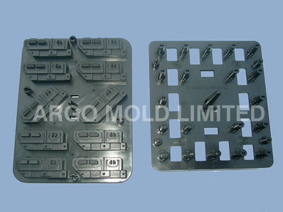 Plastic Injection Molding 30 Circuit Wafer Part B